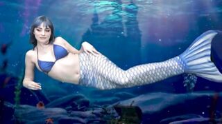 Mermaid masturbates till she gets even more wet