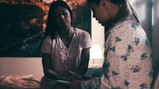 SISTERTRICK - Lesbo scissoring before sleeping - Alina Lopez, Kendra Spade