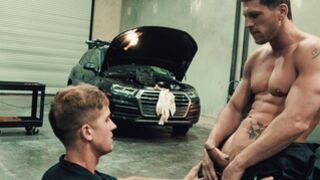 Gay car mechanics - Brandon Anderson & Roman Todd