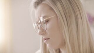 Two teen bitches banged by one guy