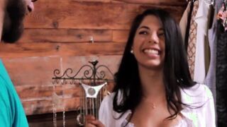 Young hoe Gina Valentina gets screwed while shopping