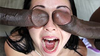 Angell Summers enjoys interracial gangbang