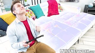 Horny Eliza Rae got banged after teasing her stepson Oliver Faze while playing