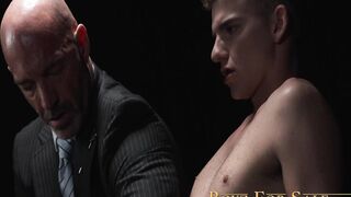 Twink Jack Waters shoots load while getting screwed with a curved dildo with hunk