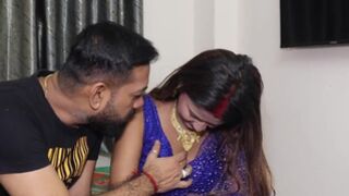Cheating Desi Indian Wifey Fucking With Her Hubby Friend