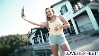 Lesbian Threesome With Feet Goddesses Blake Blossom & Cherry Kiss & Slimthic
